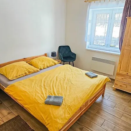 Petra * Dolní Morava